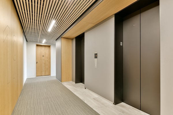 Medium property photo - Korte Ouderkerkerdijk 1W2, 1096 AC Amsterdam